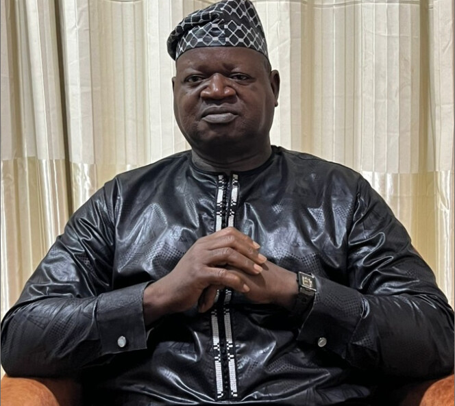 Omar Buur Touray, nouveau phénomène politique en Gambie Omar Buur Touray, nouveau phénomène politique en Gambie