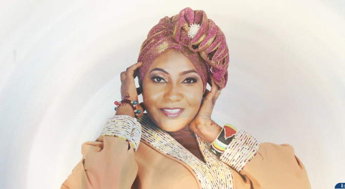 La chanteuse ivoirienne veut conquérir le public sénégalais : Aïcha Traoré prépare son entrée sur scène, avec un concert à Dakar en février 2026