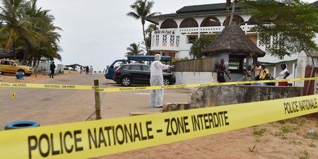 Attentats de Grand Bassam : avant d’ouvrir le feu, les terroristes ont bu une bière dans bar de la plage