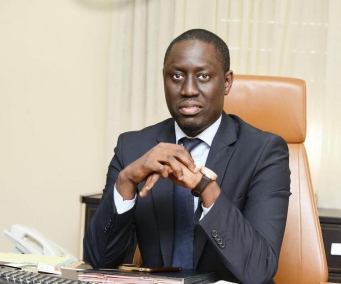 Urgent / Section de Recherches de Colobane : Pape Malick Ndour libéré, rentre chez lui Urgent / Section de Recherches de Colobane : Pape Malick Ndour libéré, rentre chez lui
