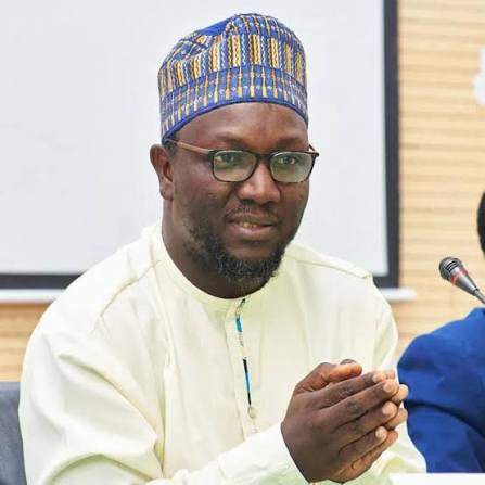 « C’est irresponsable, li yefou say say la » : Cheikh Oumar Diagne tacle le régime Diomaye – Sonko (video)