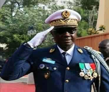 Hommage à nos soldats Immortels gardiens des secrets et du culte de la République.