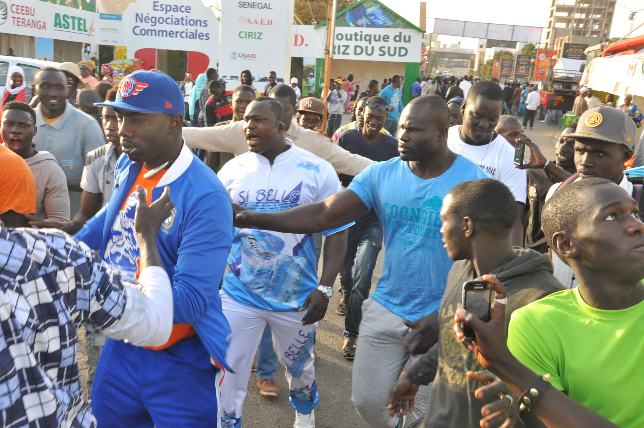 Les images du face to face Gris Bordeau vs Modou Lo: Un combat organisé par PAF PRODUCTION.