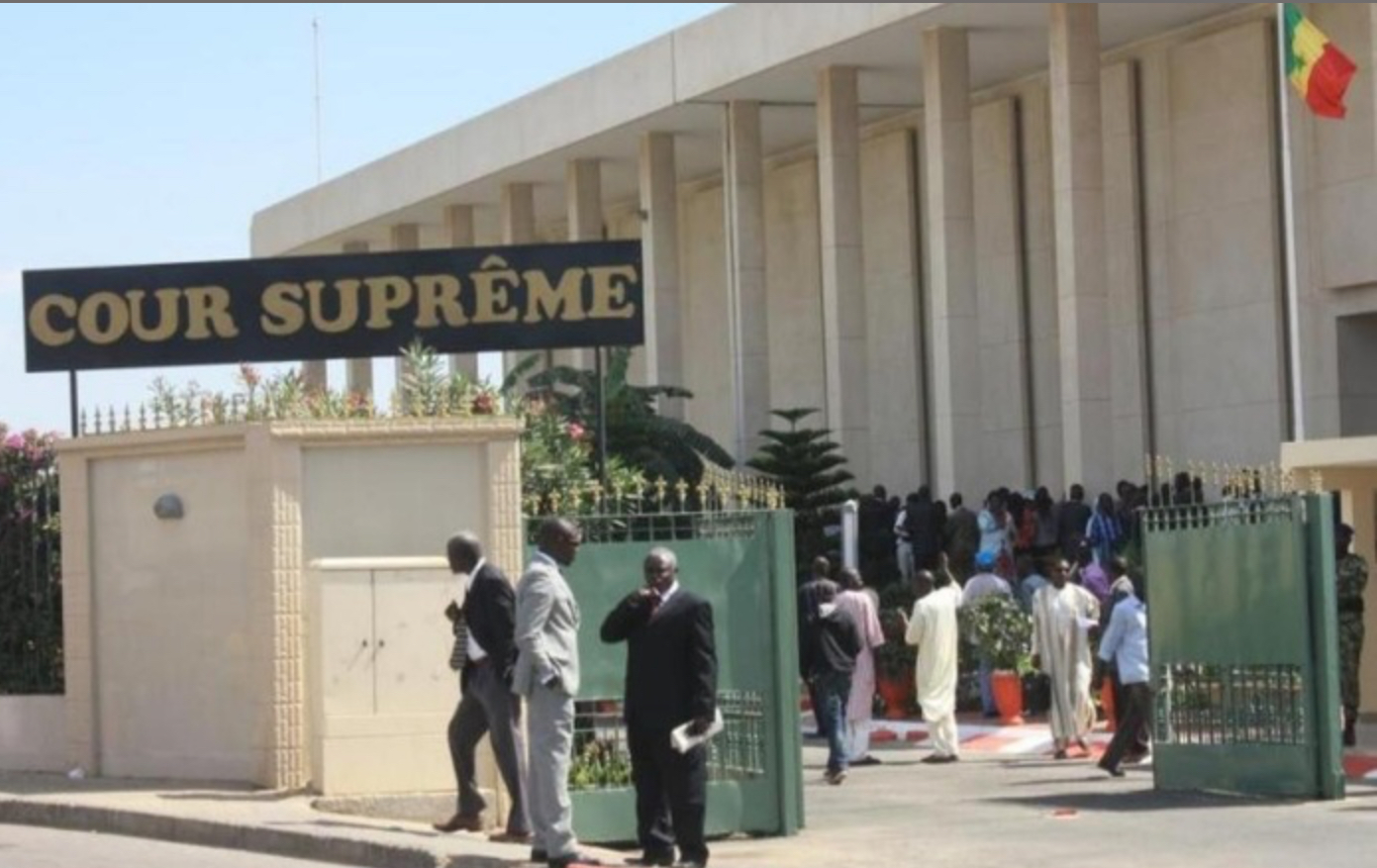 Liste des médias conformes : la Cour suprême désavoue le ministère de la Communication