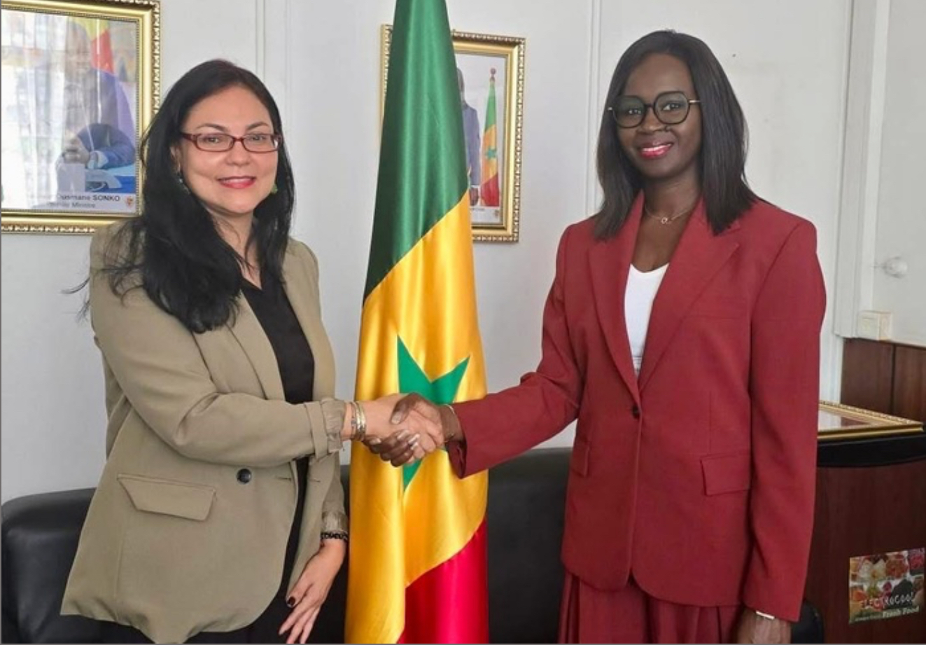 Renforcement des relations Sénégal–Venezuela : S.E L’Ambassadrice Regzeida Elena González Herrera reçue à l’Assemblée nationale