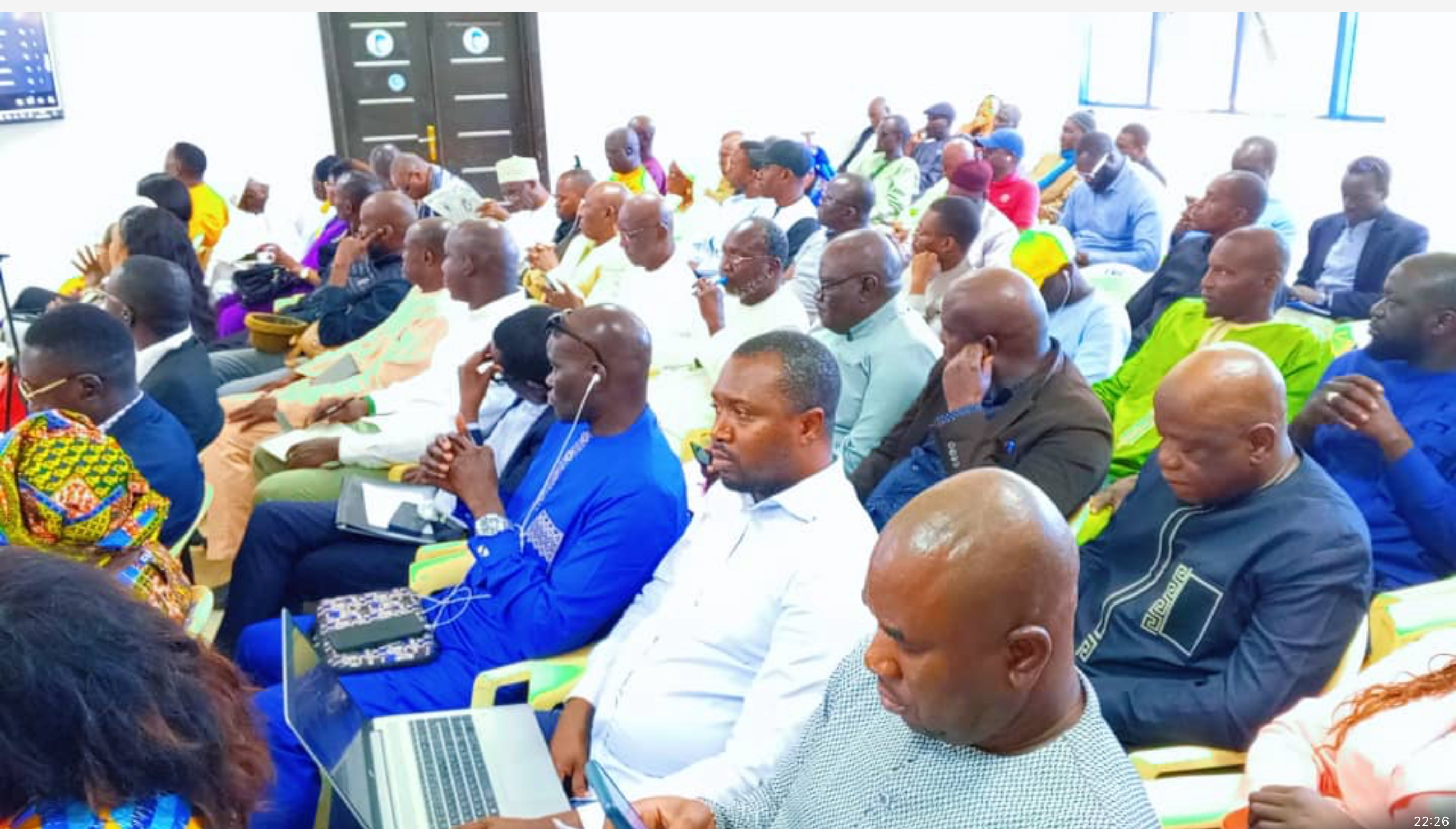 En images-Mobilisation exceptionnelle des cadres du PDS lors de l’Assemblée Générale sous la houlette du Président de de la Fédération Nationale des Cadres Libéraux Ousmane Feynaff GOUDIABY.