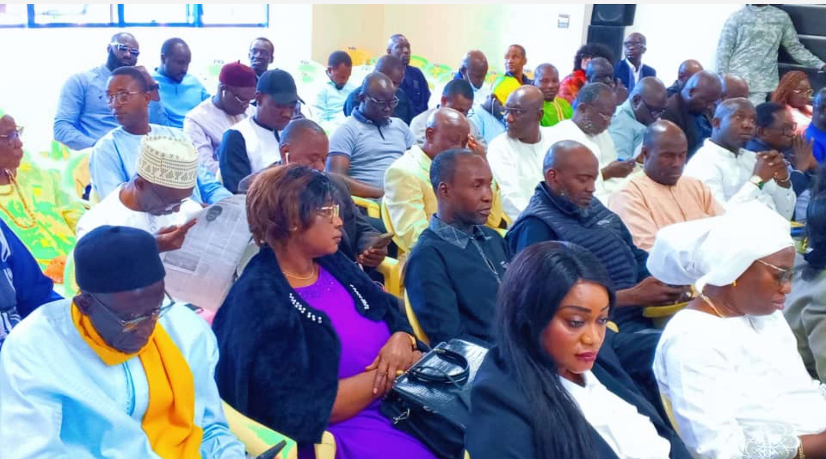 En images-Mobilisation exceptionnelle des cadres du PDS lors de l’Assemblée Générale sous la houlette du Président de de la Fédération Nationale des Cadres Libéraux Ousmane Feynaff GOUDIABY.