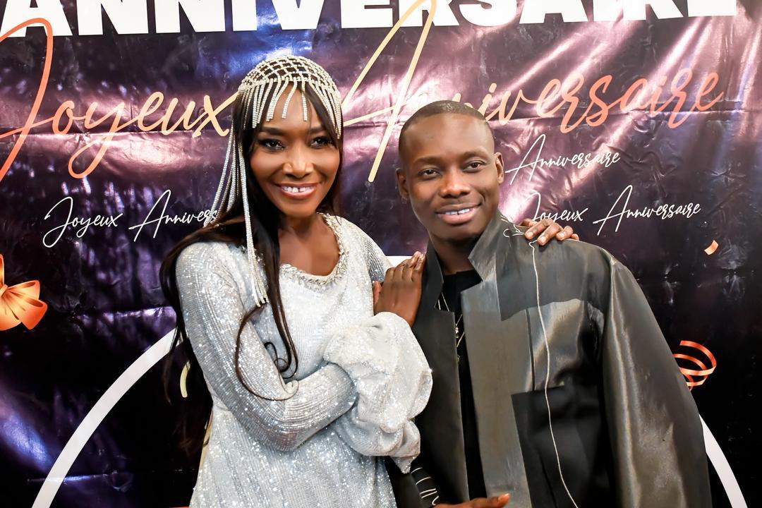 Bal des Gawlo Gawlo et des Lions de la Téranga Coumba Gawlo, Sidiki Diabaté, Titit et Aïda Samb en communion avec le public