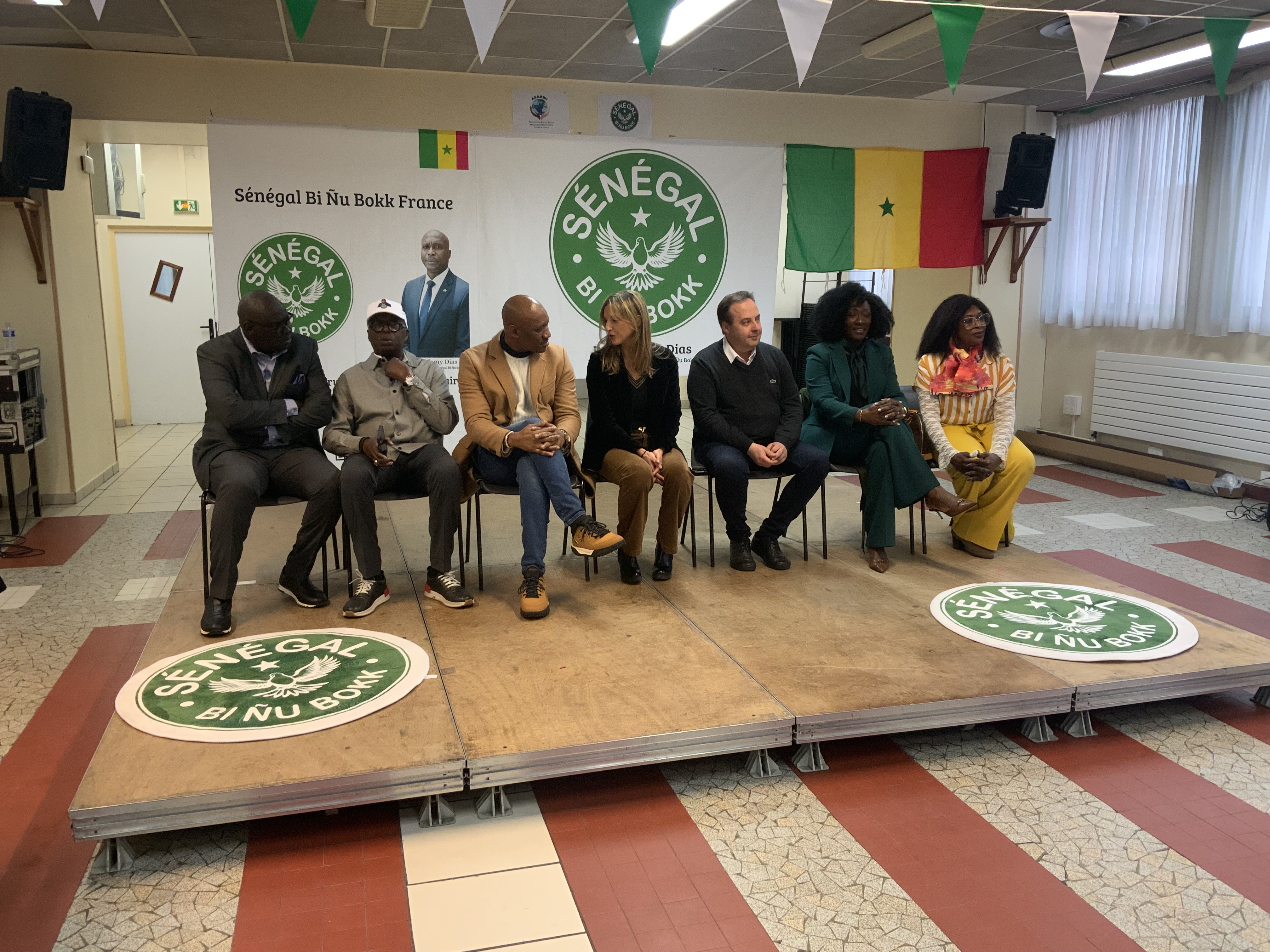 COMMUNIQUE SENEGAL BI NIOU BOKK FRANCE-Ils ont offert notre souveraineté à des hackers et sous-traité notre sécurité nationale à la Malaisie*