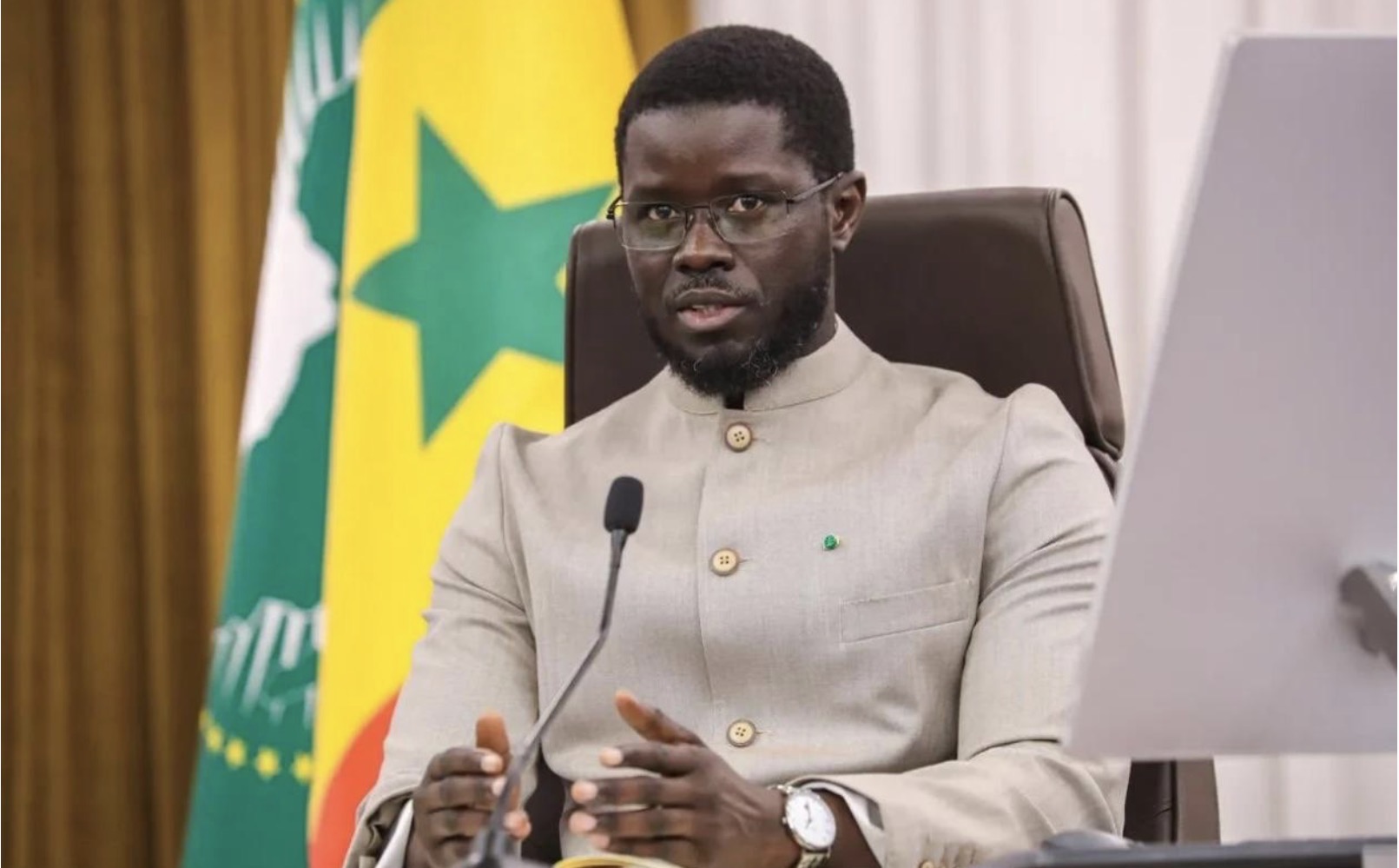 Bassirou Diomaye Faye rend hommage à ses alliés et prône un leadership par le silence