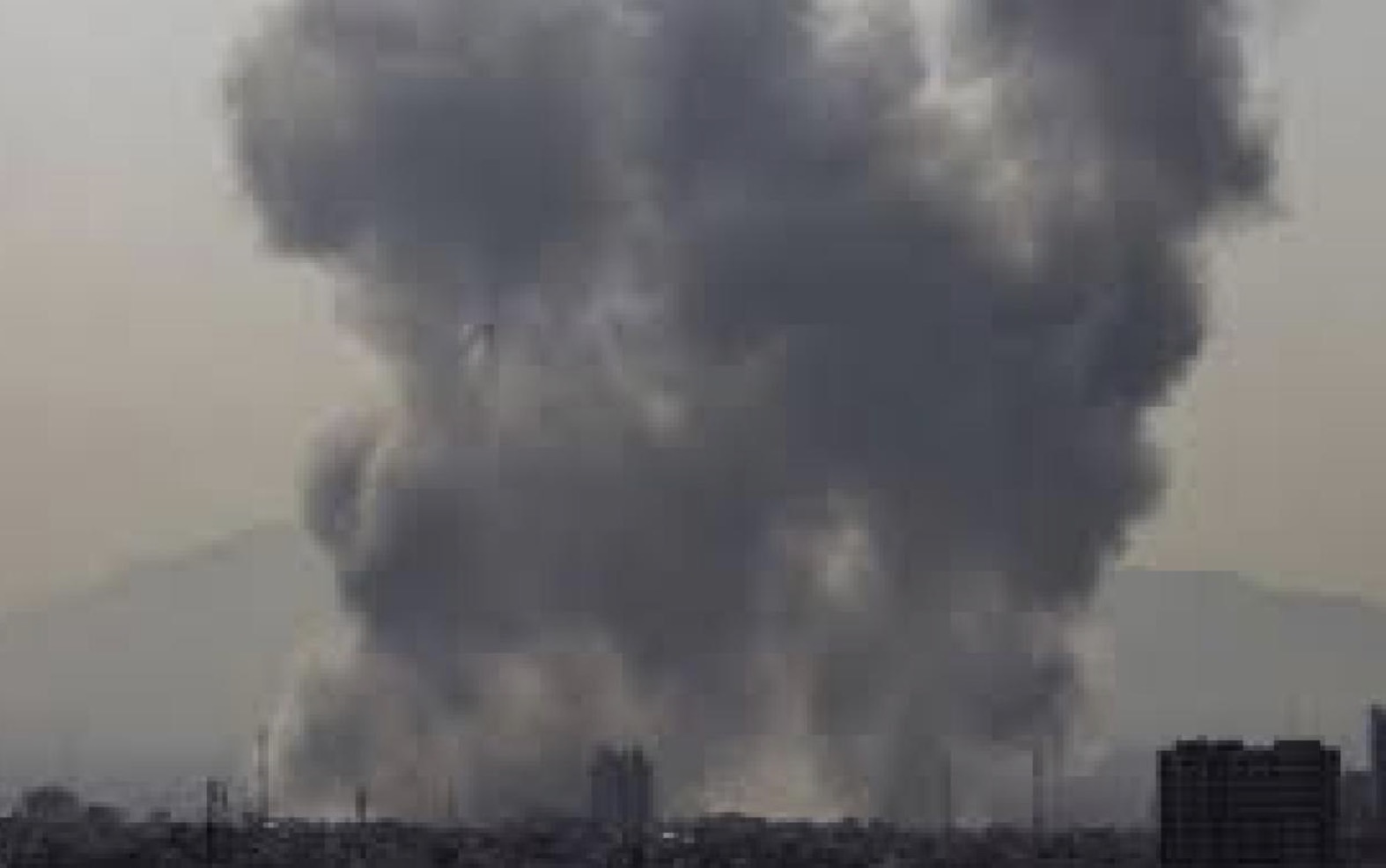 Plusieurs fortes explosions entendues à Doha, au Qatar