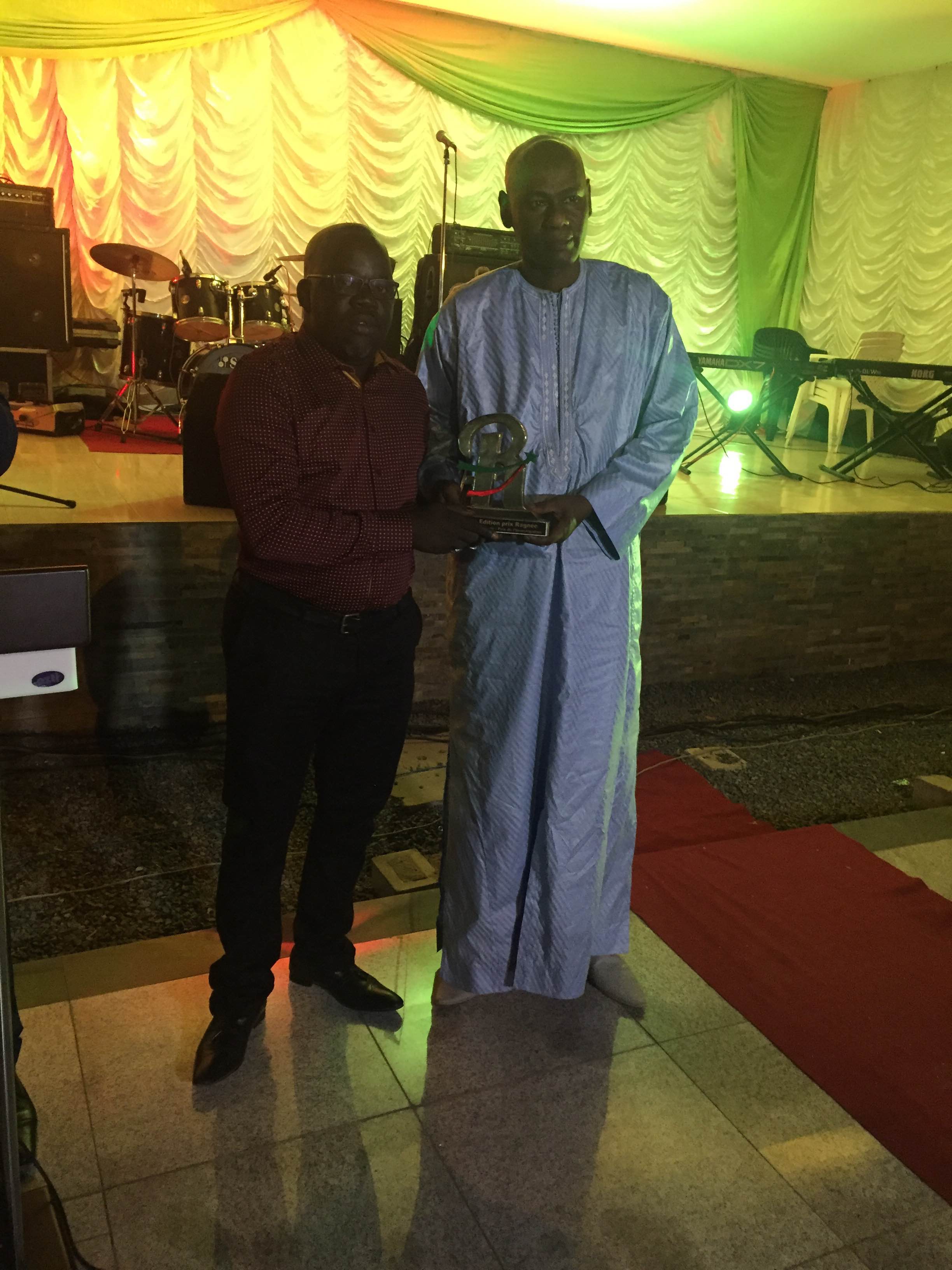 Mamadou Ndoye Bane primé meilleure émission thématique au Prix Rangné 2016.