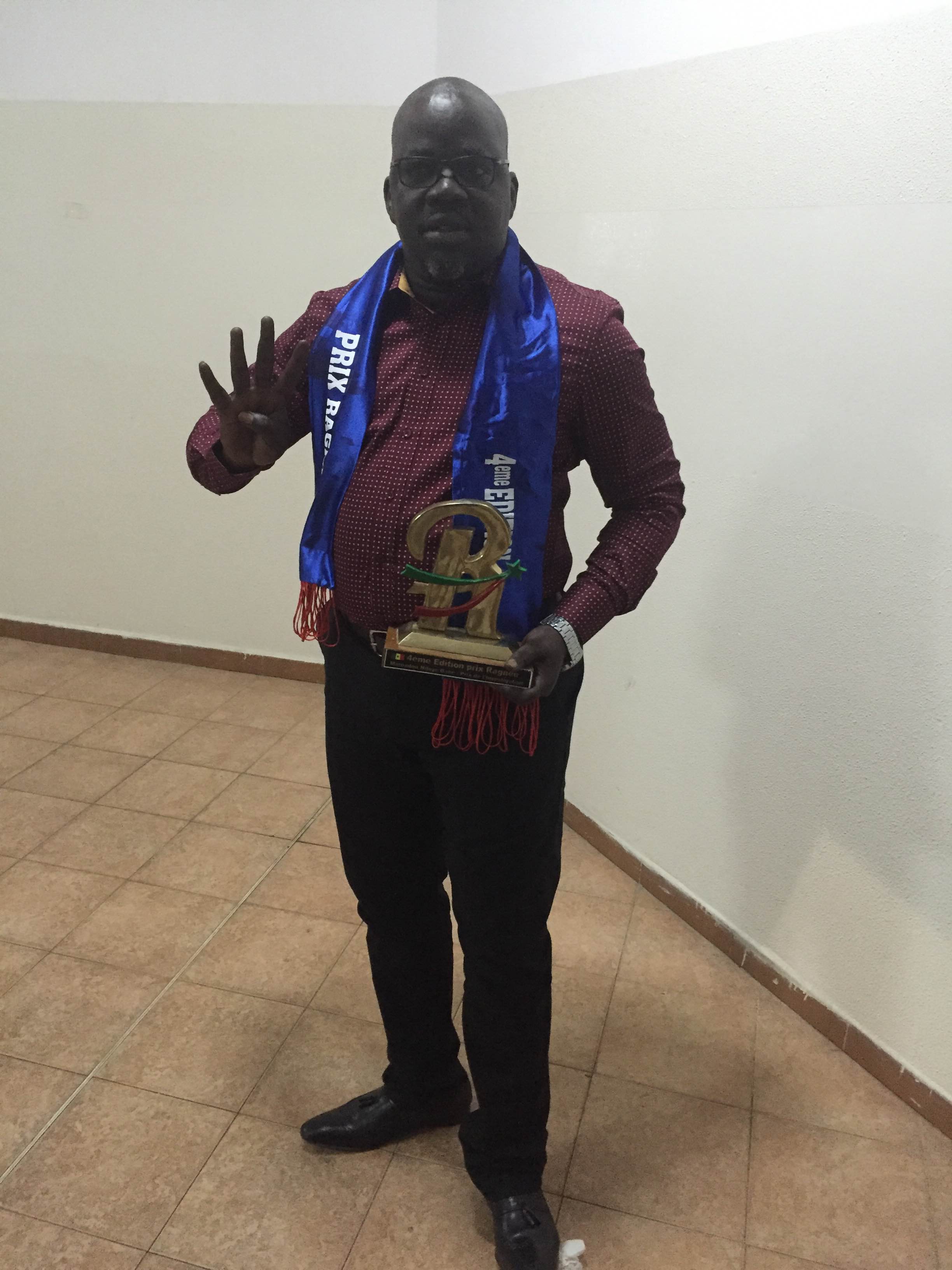 Mamadou Ndoye Bane primé meilleure émission thématique au Prix Rangné 2016.