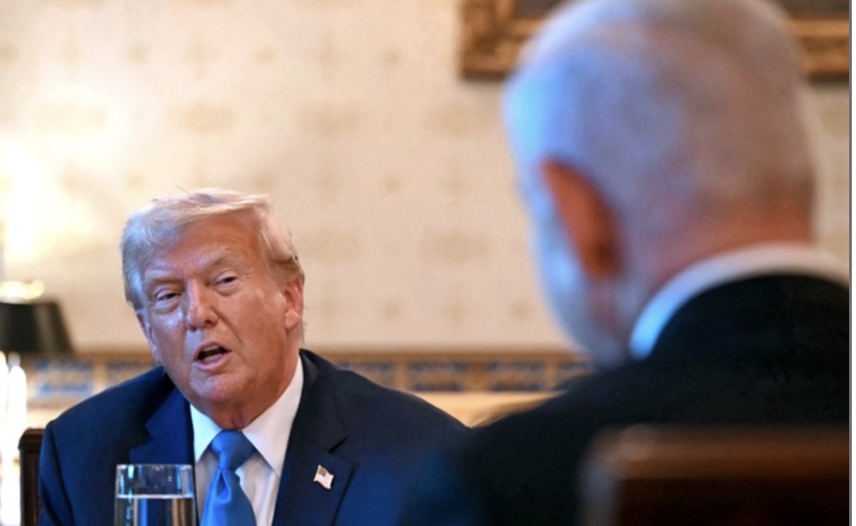 Reculade ? : Trump assure avoir demandé à Netanyahu d'arrêter de frapper les infrastructures énergétiques en Iran