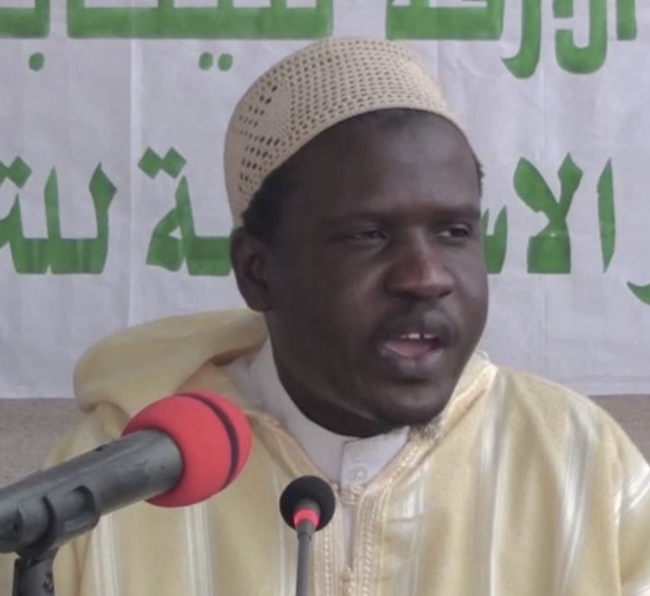 Aïd-el-Fitr à Thiès: L’imam Oumar Thioune appelle au respect des lois et au sursaut des valeurs sociales