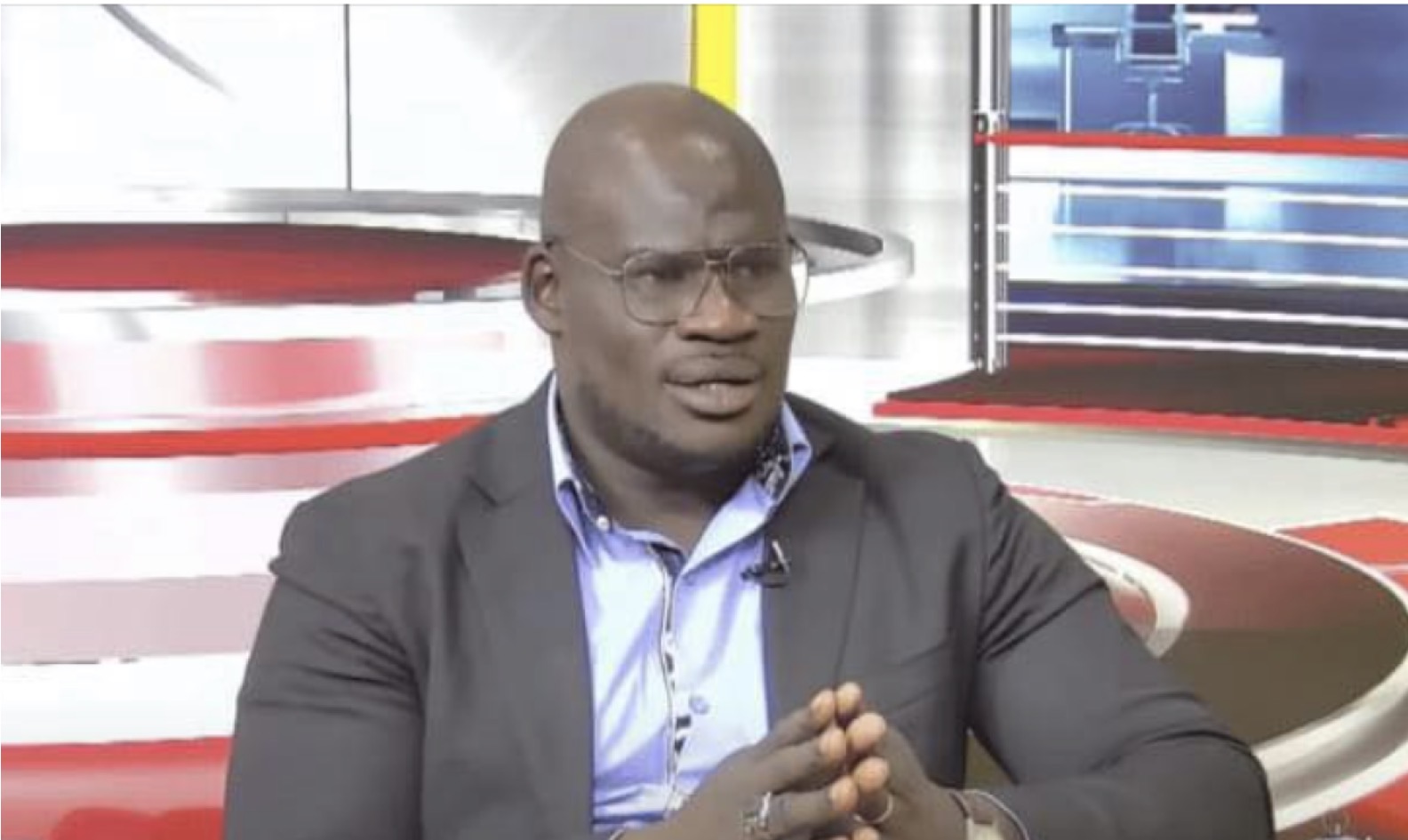 Kader Dia de Sen TV arrêté : le «Baye Fall», l’attente près de la boutique et le précédent Pape Birame Bigué Ndiaye