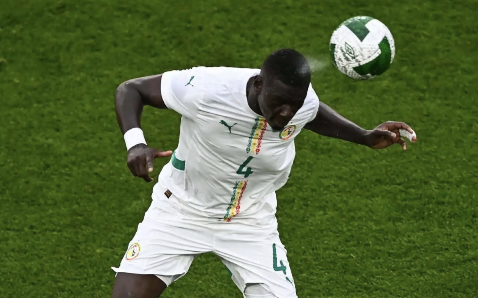 Amical : Abdoulaye Seck libère le Sénégal juste avant la pause face à la Gambie