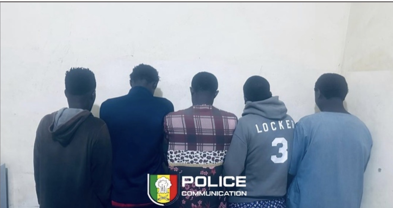 Interpellations à Yeumbeul Sud : une enquête pour actes contre-nature et mise en danger de la vie d’autrui