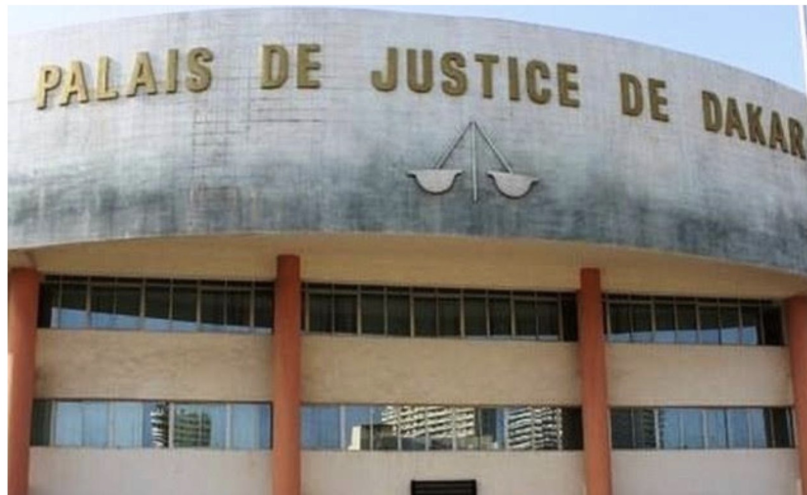 Braquage des Chinois : Un ex-policier et un journaliste au cœur d'un vol de 70 millions FCFA, le procès d'une nuit de terreur