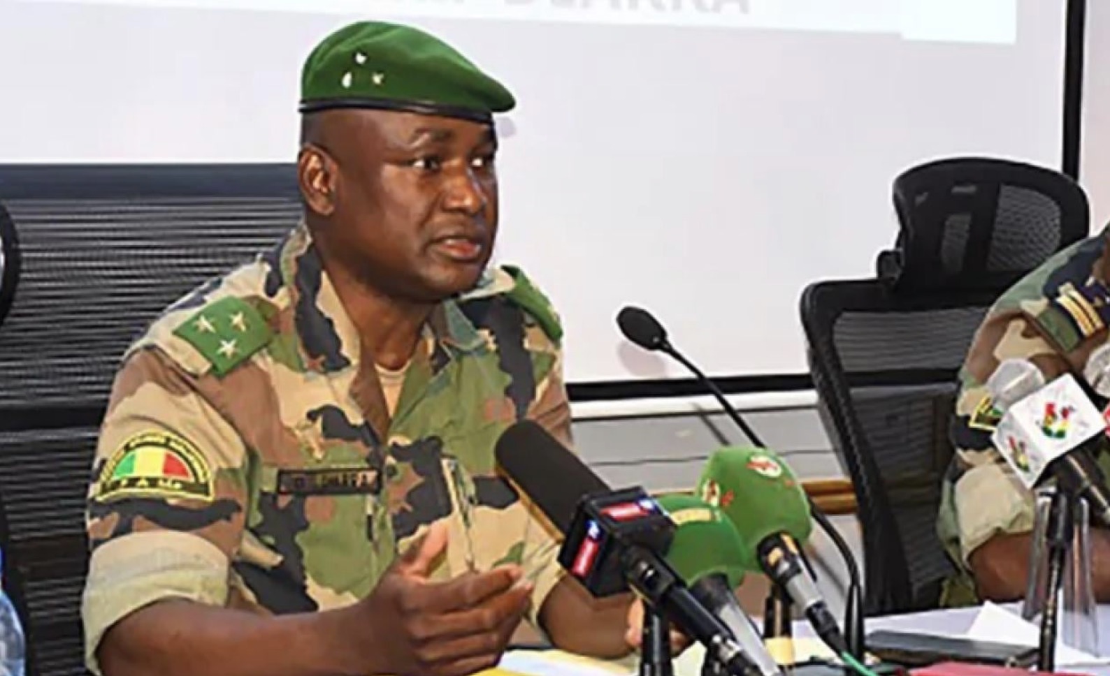 Attaques au Mali : Plus de 200 terroristes tués selon le chef d'Etat-major des Armées Oumar Diarra