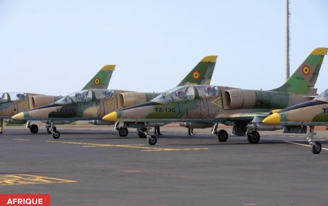 Mali: Kidal, sous contrôle rebelle, visée par plusieurs frappes de l'armée malienne