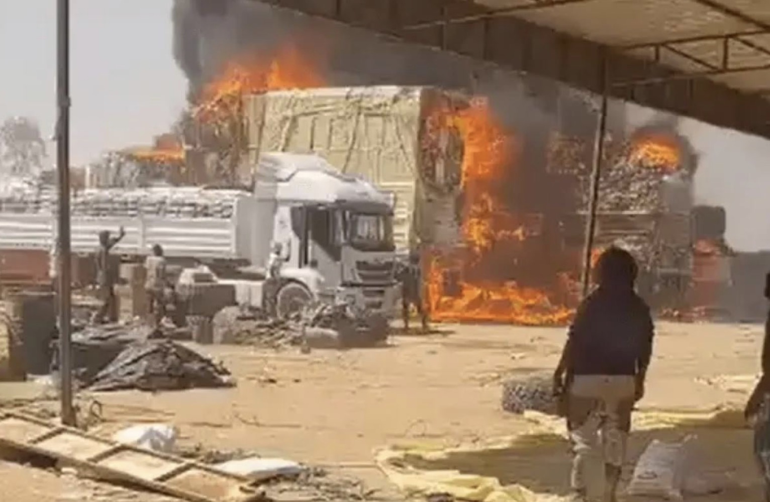 Mali : camions de Sénégalais incendiés, pourquoi Dakar est impuissant