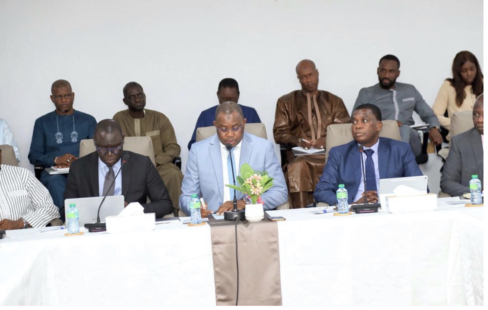 Climat social : Mamadou Lamine Diante a rencontré le Front syndical pour la défense du travail