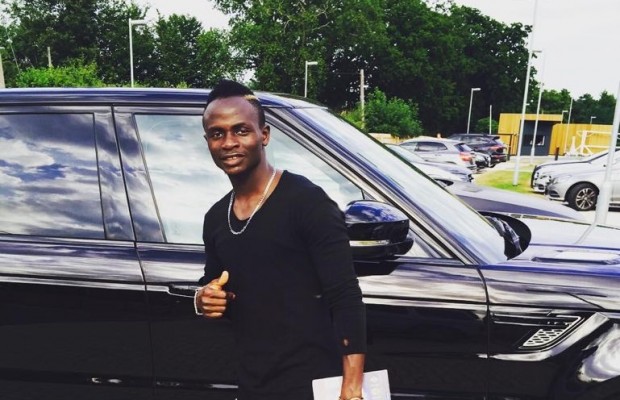 Officiel: Sadio Mané débarque à Liverpool