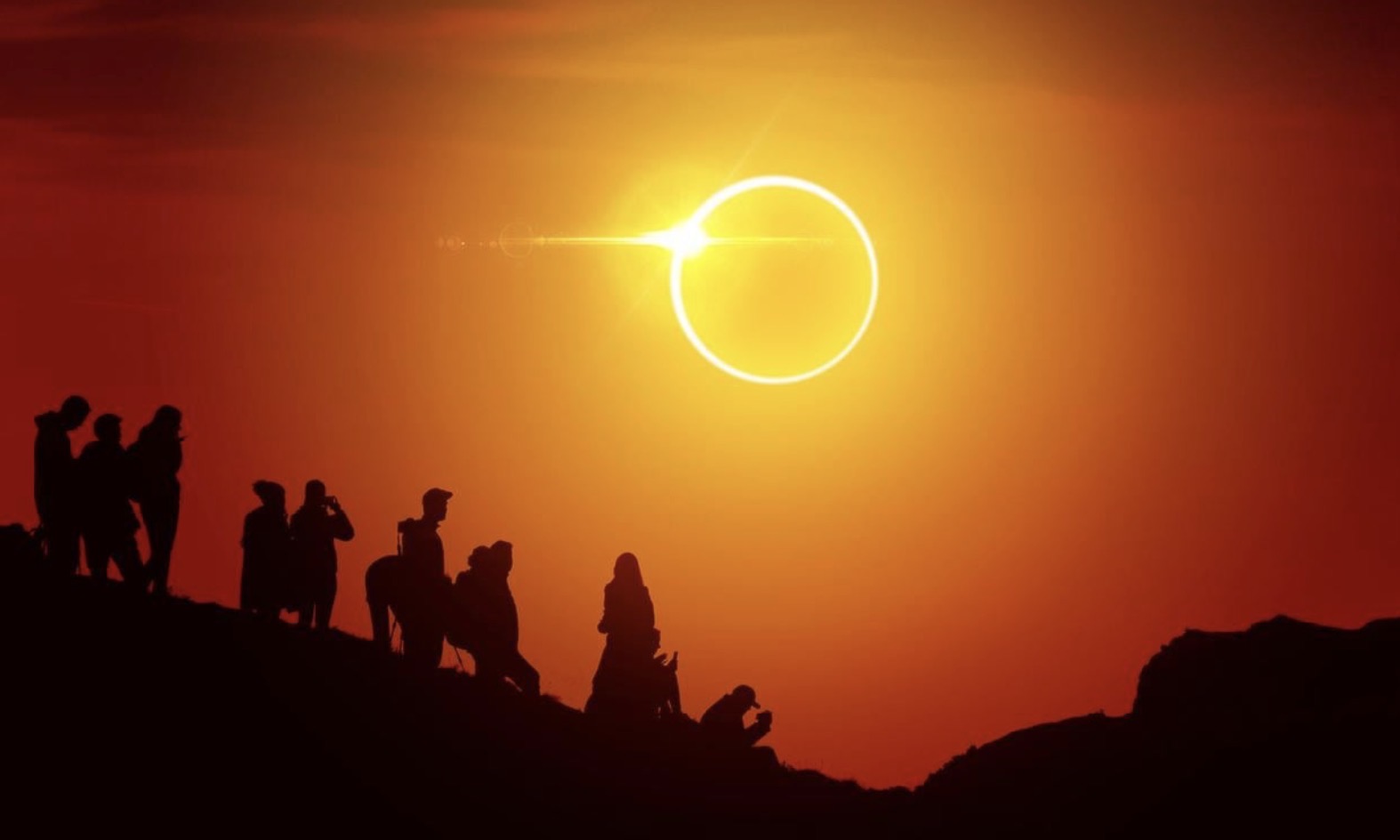 Éclipse solaire : le ministère de la Santé lance l’alerte