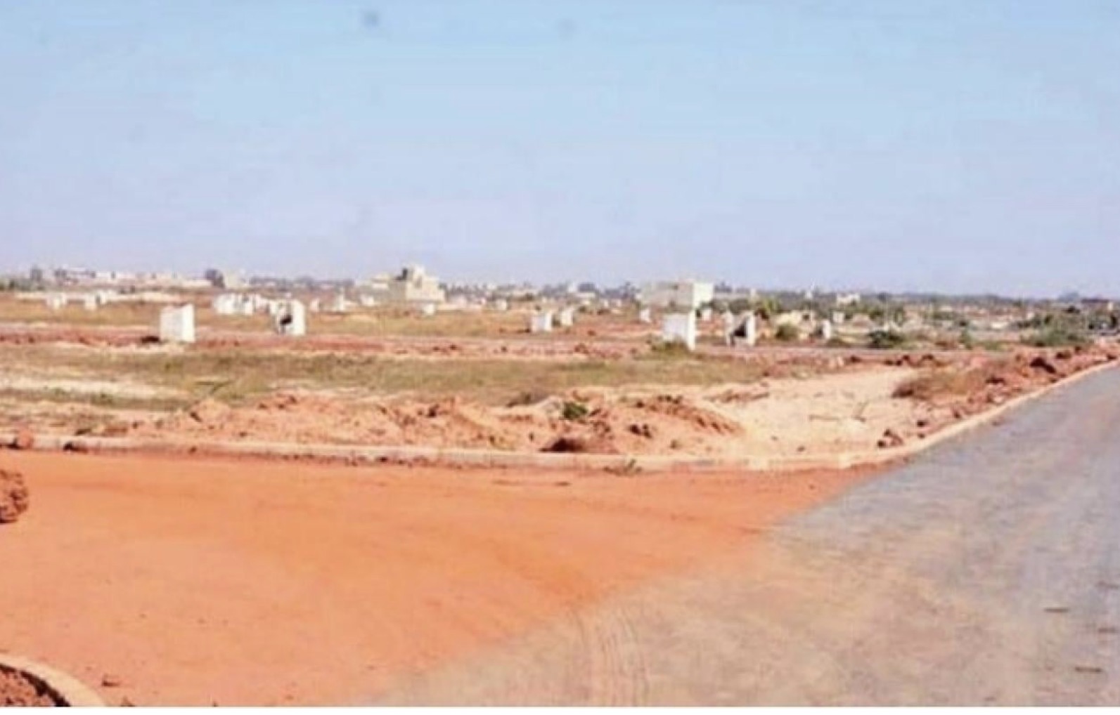Thiès-Ouest : le maire suspend les transactions immobilières et les constructions dans la zone de la Route de Dakar 1, 2 et extension