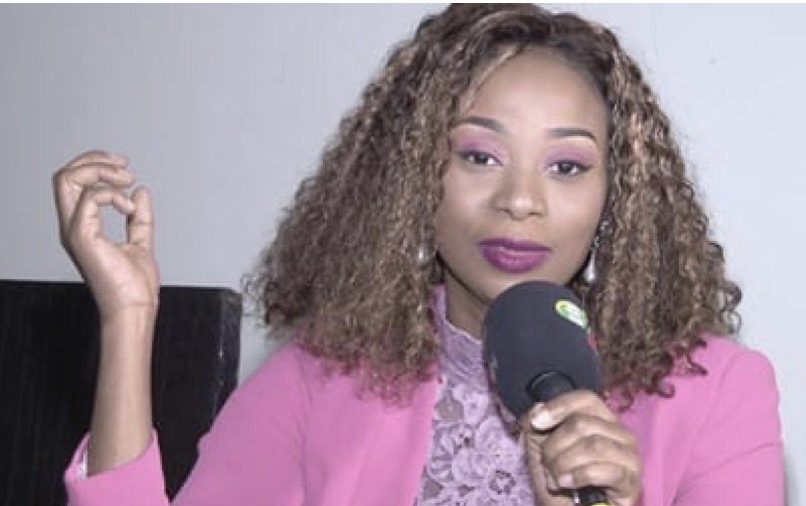 Je suis une…» : Adiouza, la grosse confidence amoureuse