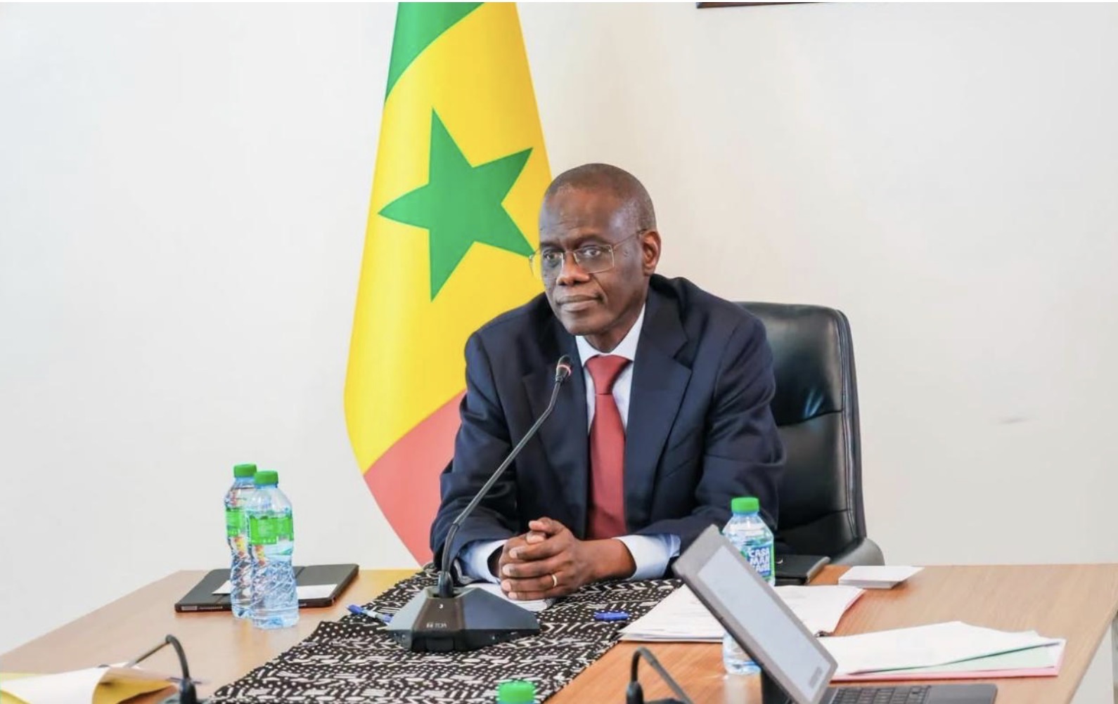 Accusations sur l'accord d'entreprise de la RTS : Racine Talla réplique fermement au Premier ministre