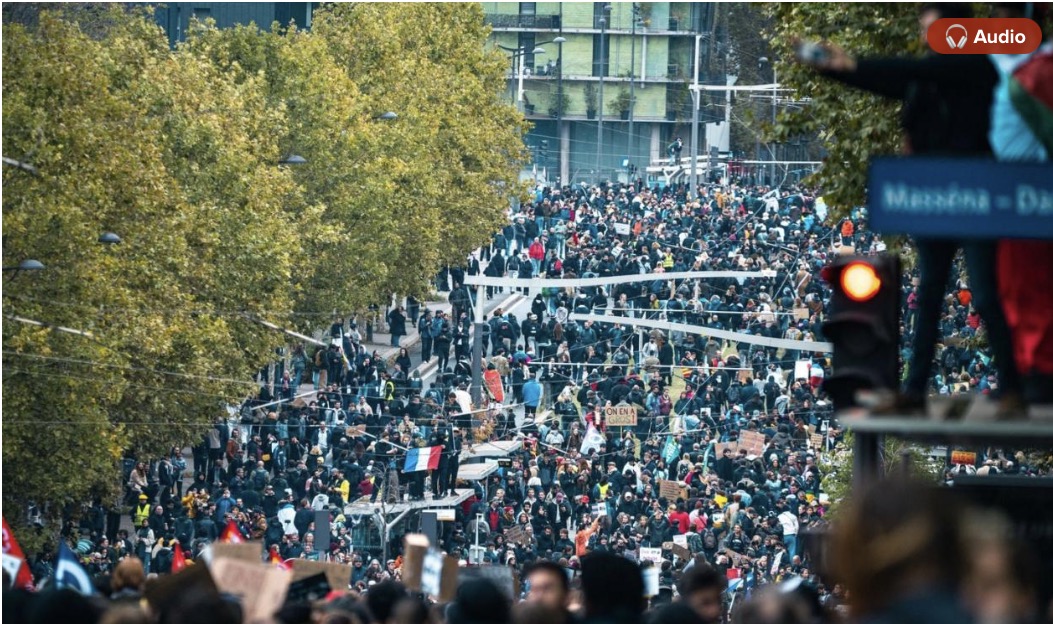 Colère sociale : "près de 800.000 personnes mobilisées" en France, dont 250.000 à Paris, selon la CGT