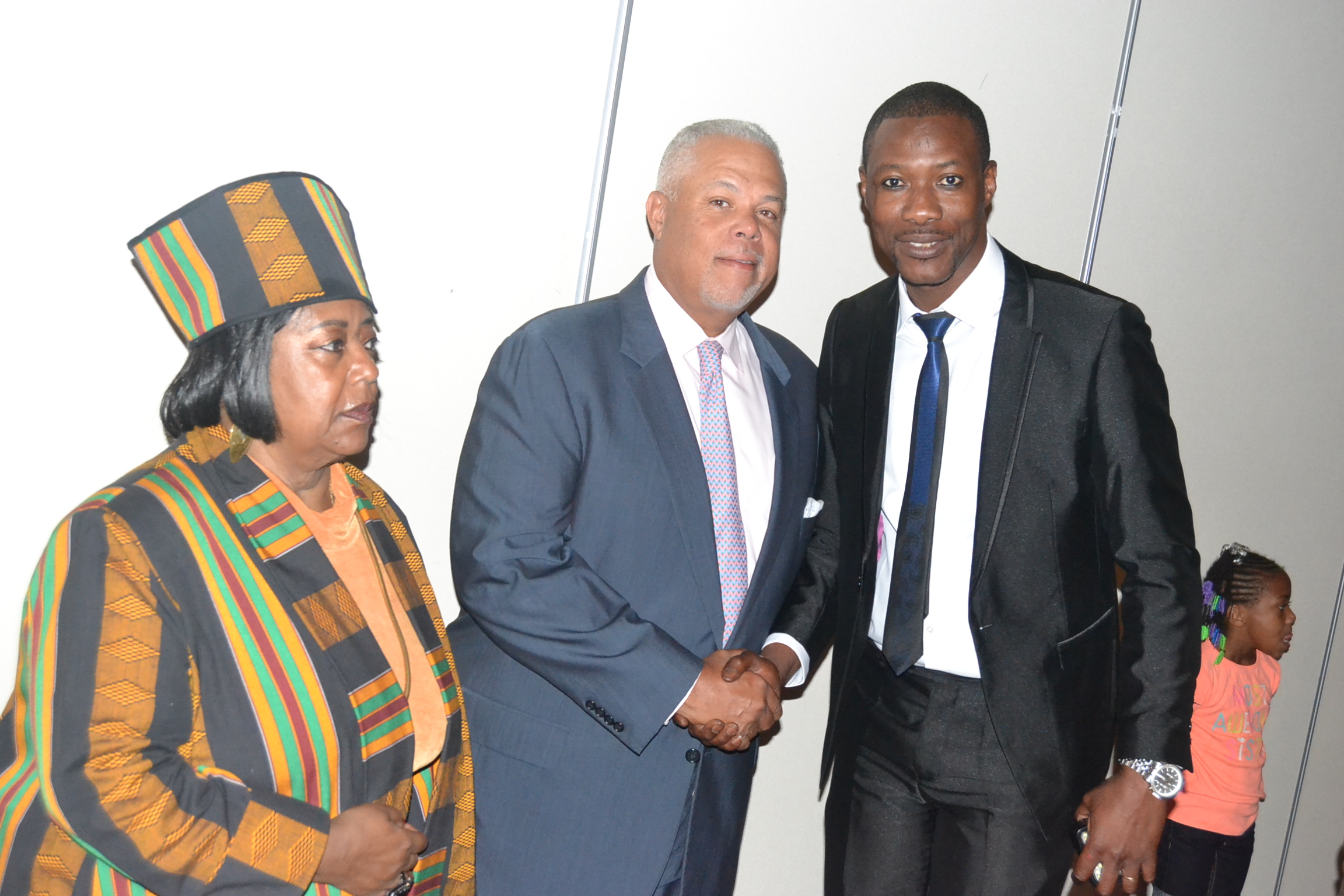 Pape Diouf honnoré à Philadelphia: Award de l'artiste de l'année et award pour sa contribution Africa's musical Heritage