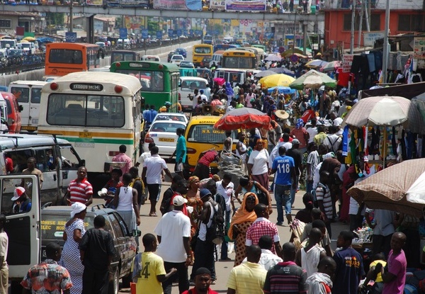 Expansion urbaine en Afrique : Le nombre de citadins devrait doubler d’ici 2050, passant de 700 millions à 1.4 milliard, selon un rapport