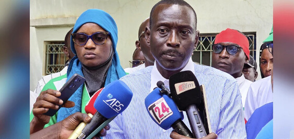 Tivaouane : le personnel de l’hôpital Mame Abdou Aziz Sy en sit-in pour réclamer de meilleures conditions de travail