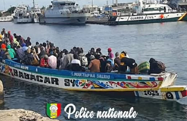 Tentative d'émigration irrégulière : La Division Nationale de Lutte contre le Trafic de Migrants intercepte 108 migrants à Bargny