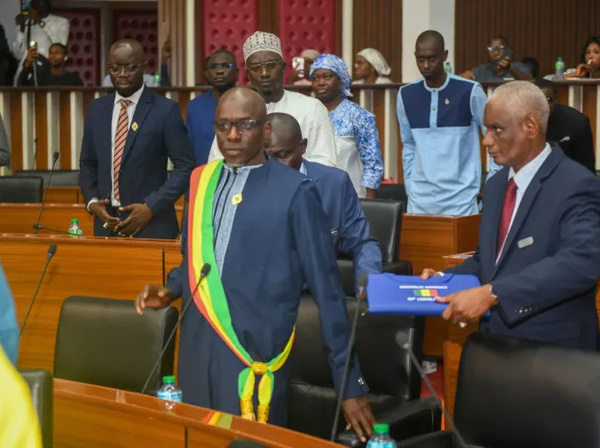 Assemblée nationale : Installation officielle d’Amadou Dia comme membre de la 15e législature