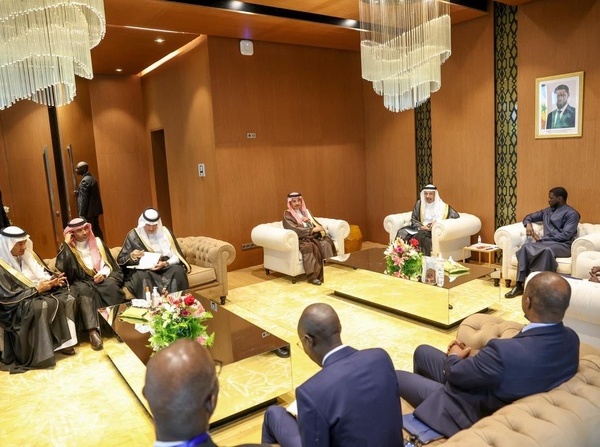 Diplomatie économique : le président Faye enchaîne les audiences au Forum Invest in Senegal
