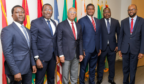 Assemblées annuelles du Fmi et de la Banque mondiale : Le gouverneur de la Bceao s’est entretenu avec Wautabouna Ouattara, administrateur au Fmi