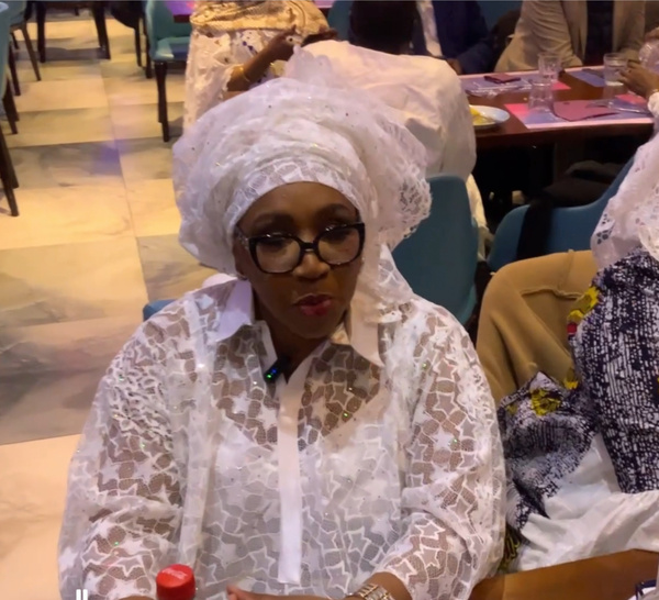 URGENT- Anniversaire Macky Sall à Paris réaction inattendue de Aissatou Déme femme Mackyste sur son