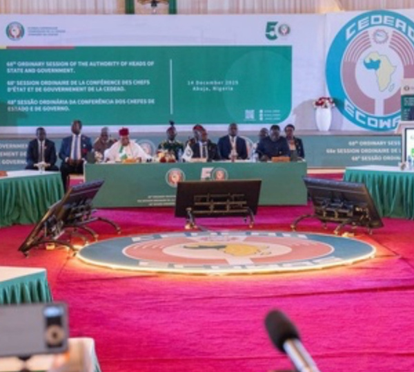 Réformes économiques, critères de convergence, monnaie unique : Les décisions prises par les chefs d’Etat de la Cedeao réunis à Abuja