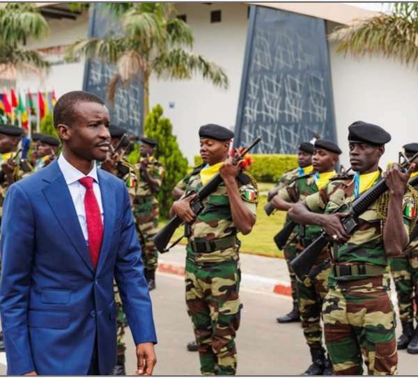 Défense globale et souveraineté sécuritaire : Le Ministre de l’Intérieur en communication à l’IDS