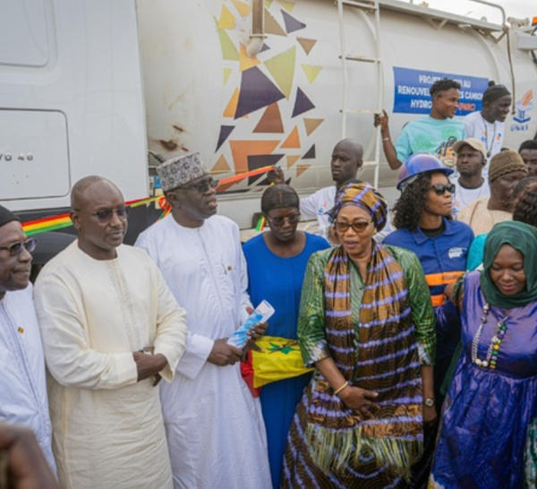 Renouvellement du parc des camions de vidange : 40 véhicules neufs remis aux membres de l’Aaas