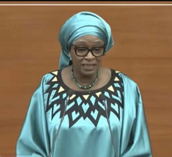 Décès d’Abdoulaye Bâ : Yassine Fall promet que « toute la vérité sera dite »