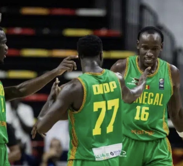Basket-Éliminatoires Mondial 2027 : Le Sénégal domine la RDC et termine deuxième du groupe B