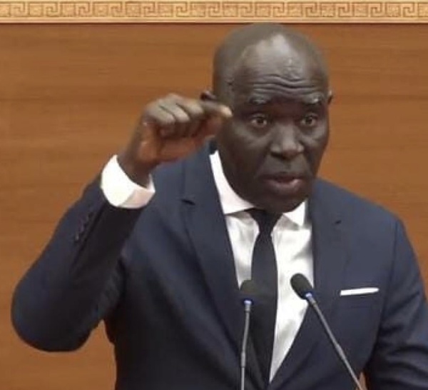 Réforme des médias : Tafsir Thioye pointe des « failles juridiques » dans le projet du CNRM