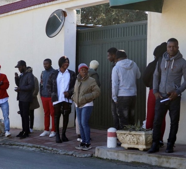 Si la police m’arrête aujourd’hui, tout est fini” : Entre clandestinité et survie, le quotidien des jeunes exilés guinéens en Allemagne