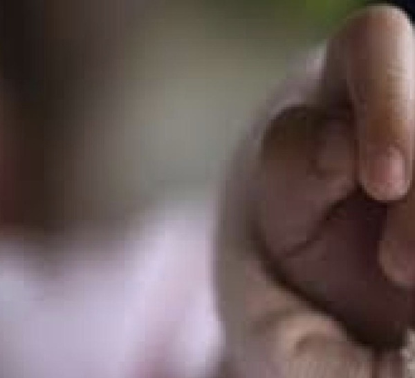 Yoff : l’épouse découvre un bébé mort dans le tiroir d’une armoire, le mari appelle la…