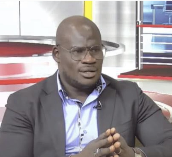 Kader Dia de Sen TV arrêté : le «Baye Fall», l’attente près de la boutique et le précédent Pape Birame Bigué Ndiaye